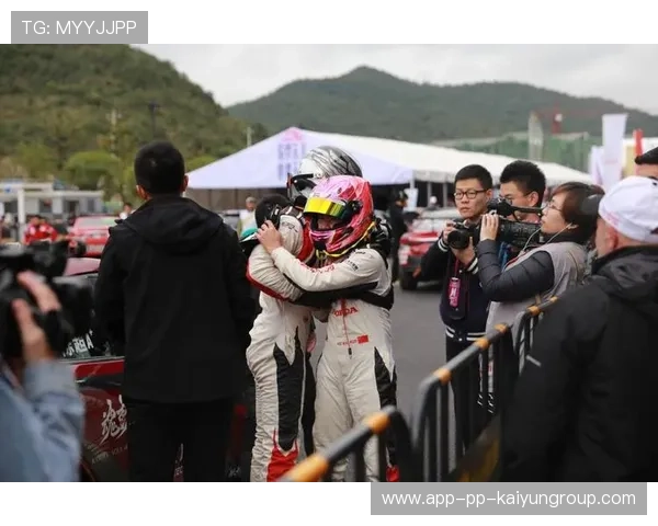 逆境中的“绝地反击”，接连上演！